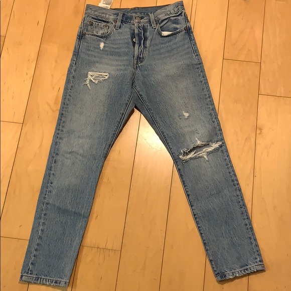 Levi’s - Picture 1 of 2